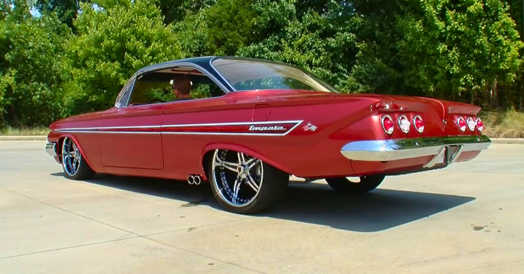1961-Chevrolet-Impala-Blends-Performance-and-Style-1-1024x536.png