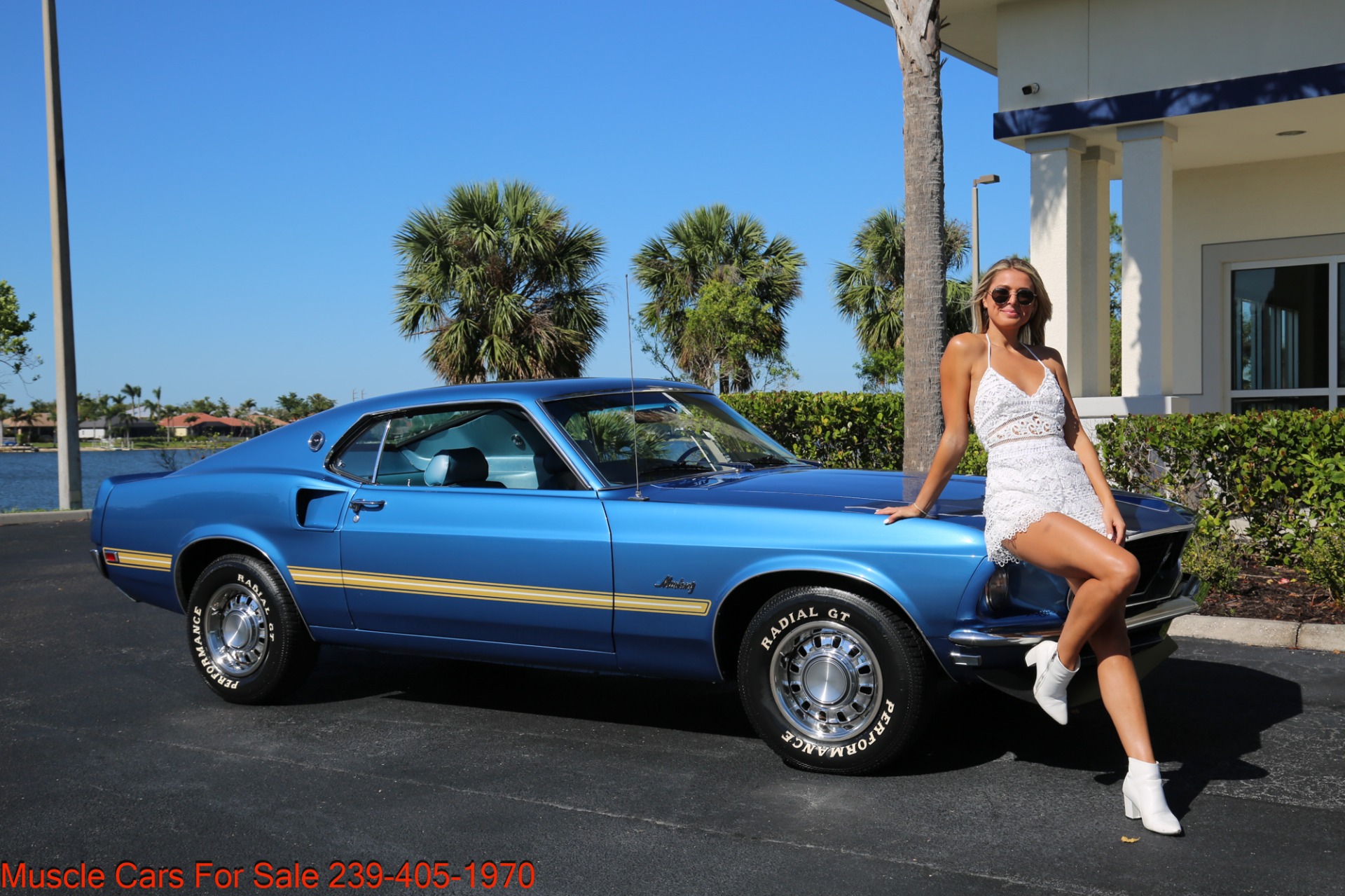 Used-1969-Ford-Mustang-V8-Fastback (1).jpg